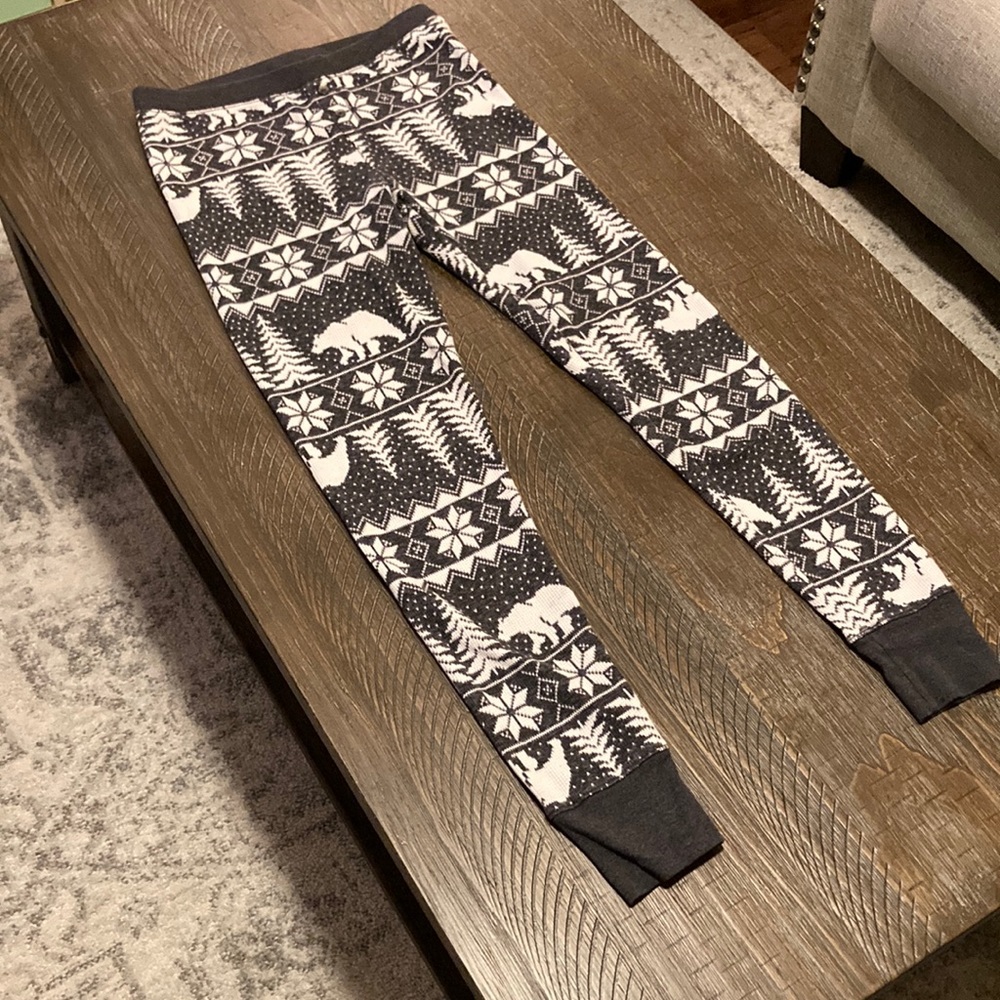 Cozy pajama bottom leggings. Size small.